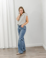 Florez - Poppy Zip Vest - CoCapsules