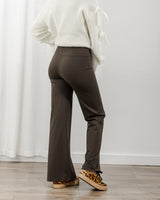 TravisMathew - Moveknit Bonded Pant - Brown - CoCapsules