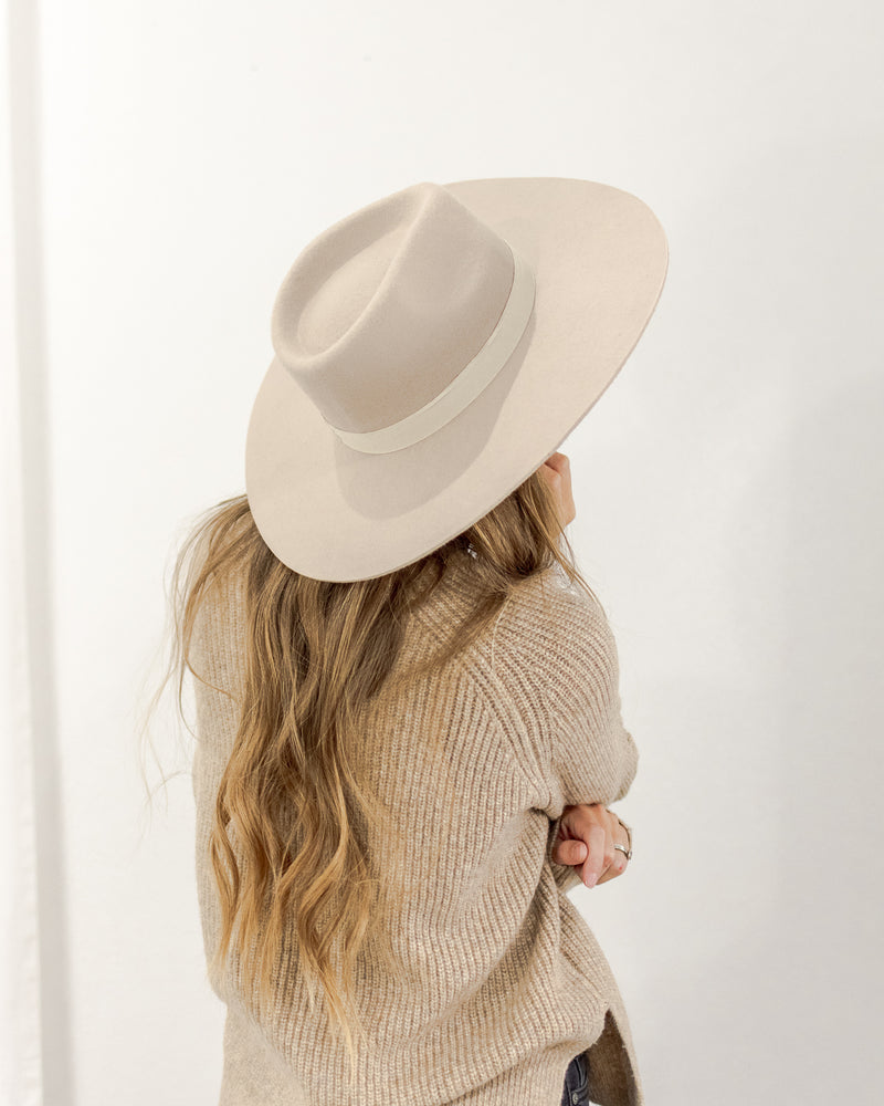  tentree - Taylor Rancher Hat - Oatmilk - CoCapsules
