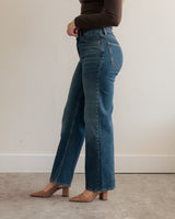 Taylor Straight Jean - Cassic Blue