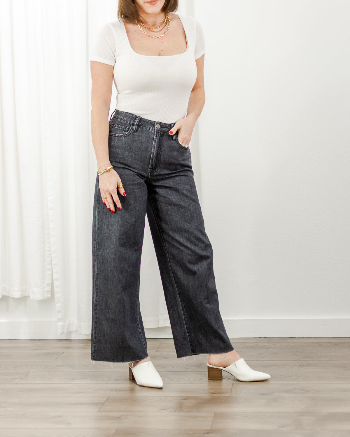 Women's Crop Wide Dark Gray Super Soft Jeans | CoCapsules