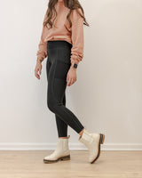 tentree - InMotion 7/8 Pocket Legging - CoCapsules