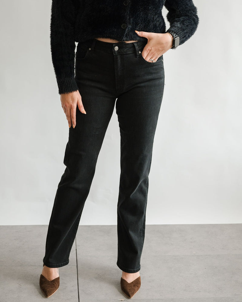 Kendra Straight Jeans - Dark Smoke