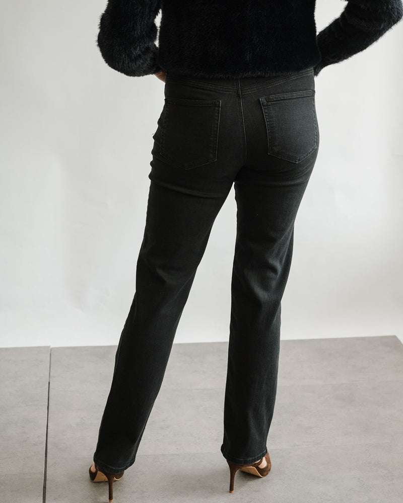 Kendra Straight Jeans - Dark Smoke