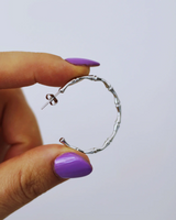  RAËLIV - Mini Morgan Bamboo Hoops - White Gold - CoCapsules