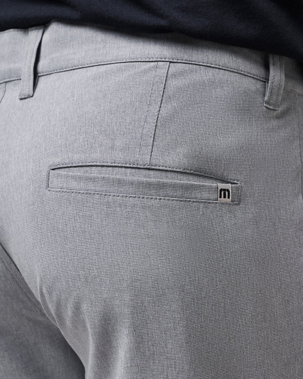  TravisMathew - Beck Short - Light Grey - CoCapsules