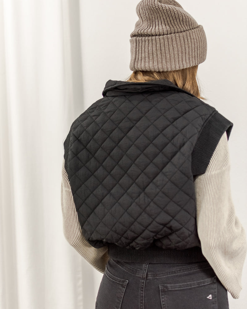  Molly Bracken - Hallie Bomber Vest - CoCapsules