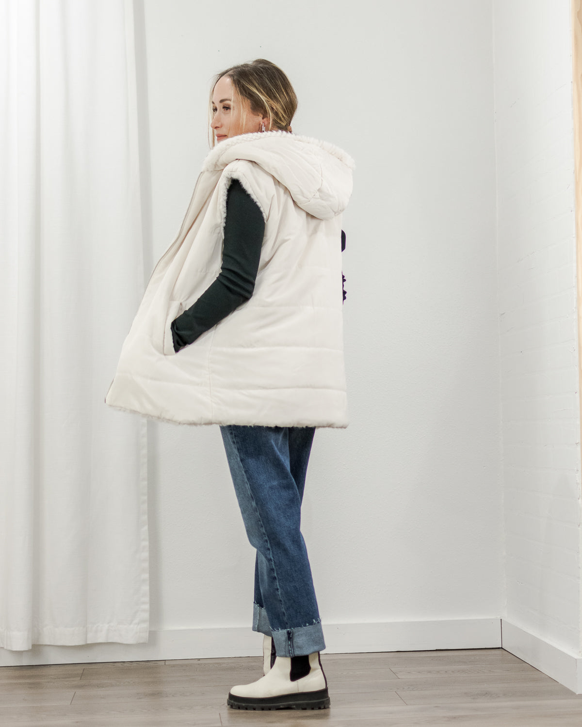 Reversible Fur Vest | CoCapsules