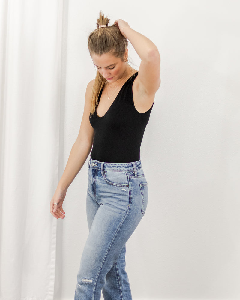 Deep V Bodysuit - Black