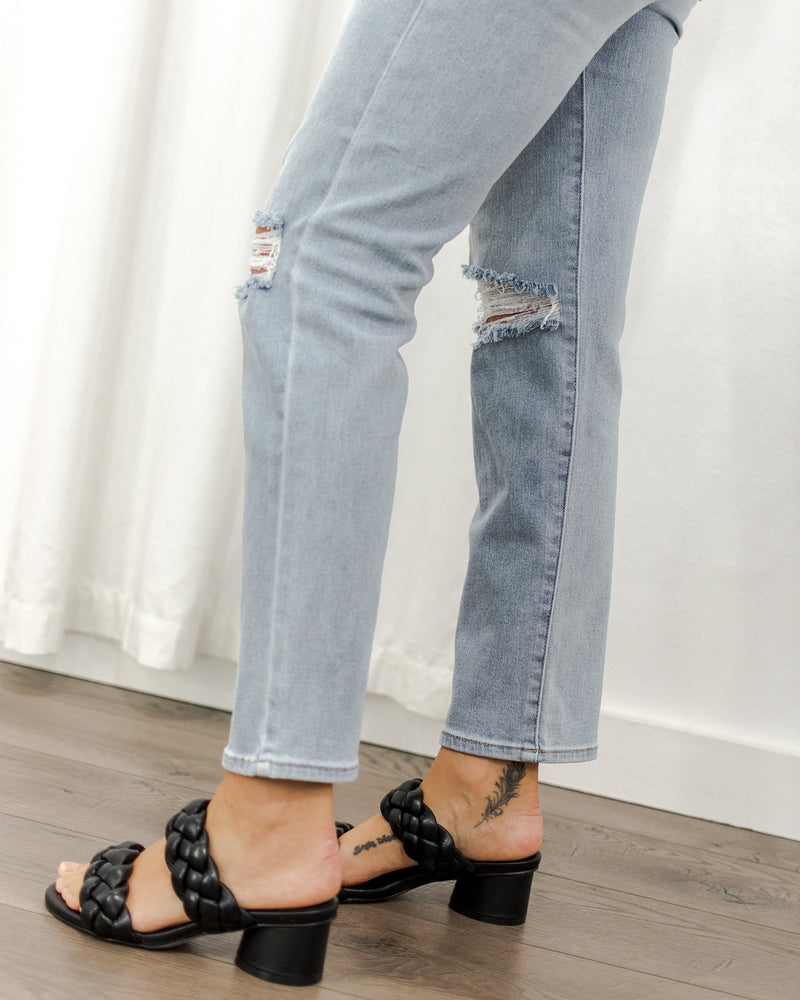 Sky Blue Distressed Frayed Hem Holed Straight Leg Loose Jeans –  KesleyBoutique