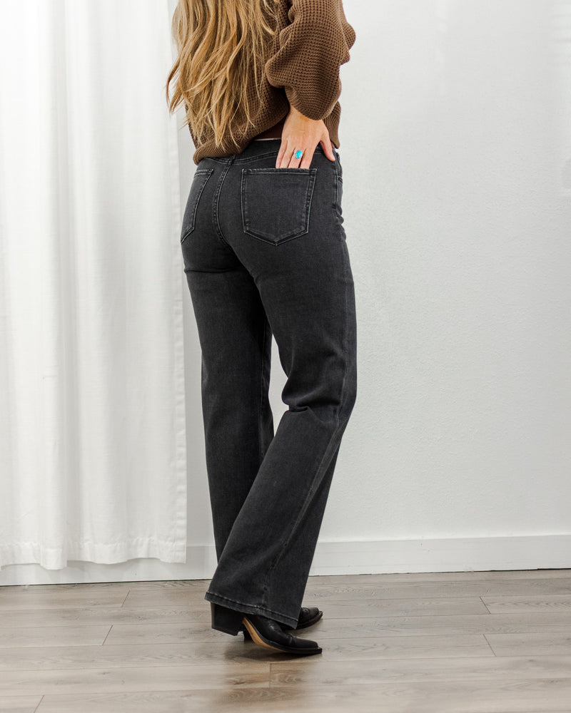 Long Straight Jeans - Washed Black