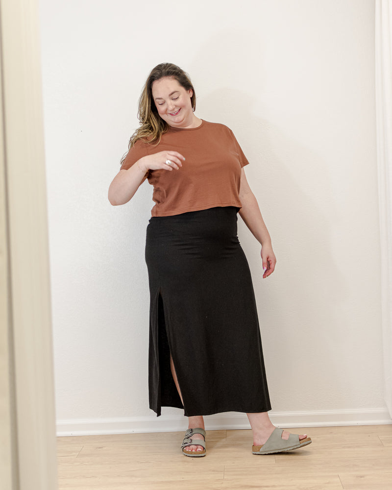  Rhythm - Classic Midi Skirt - Black - CoCapsules